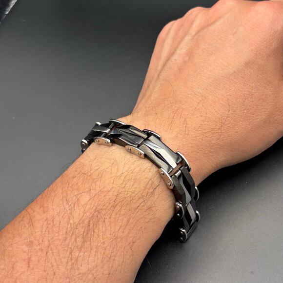 Mason Parker Mens TwoTone Stainless Steel Link Bracelet Gunmetal & Silver Finish - Picture 17 of 17